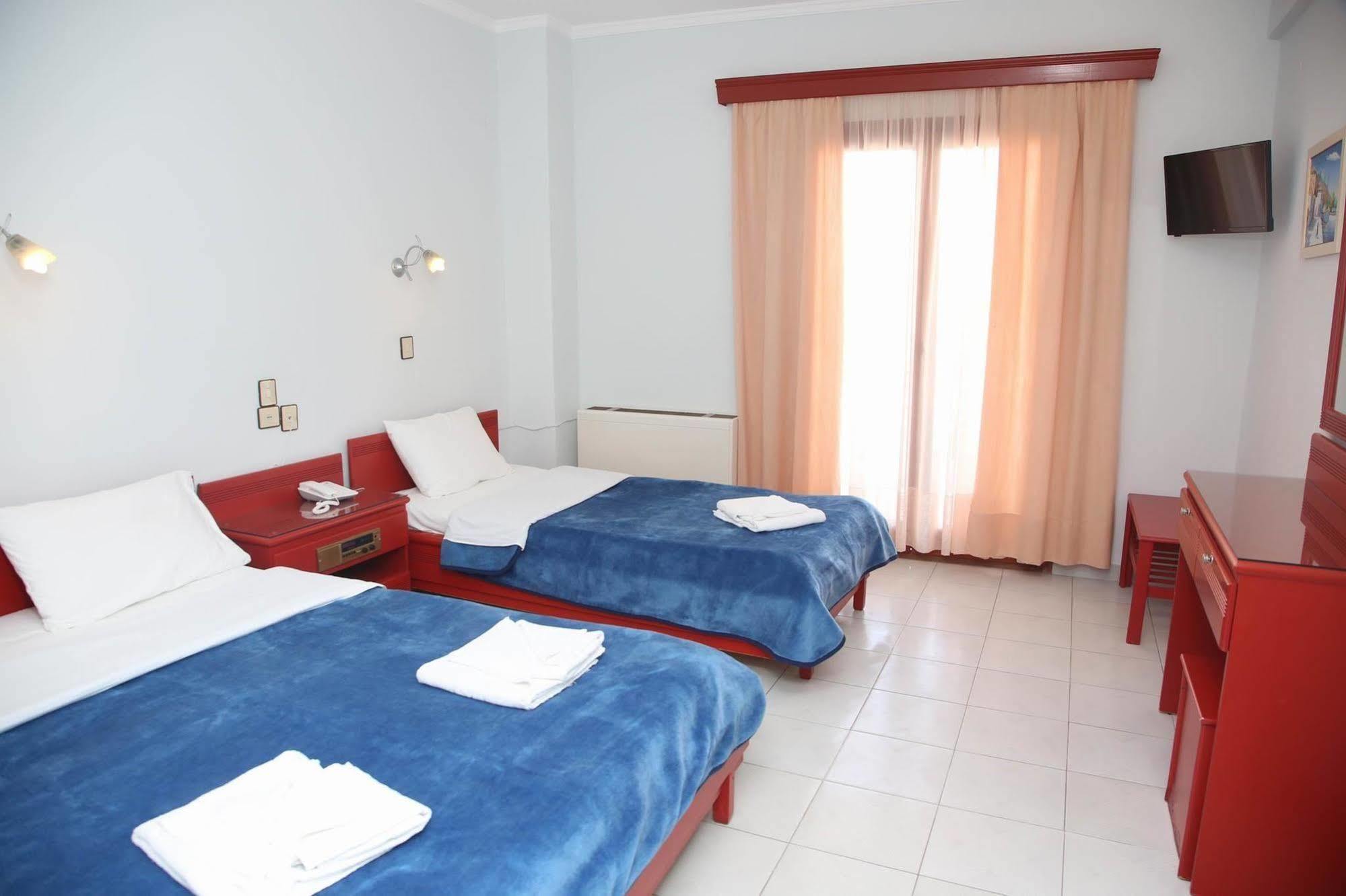 Hotel Odysseas Polychrono Bagian luar foto
